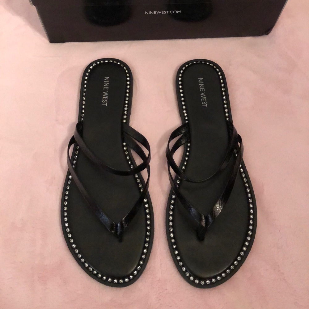 Women’s Nine West sandals